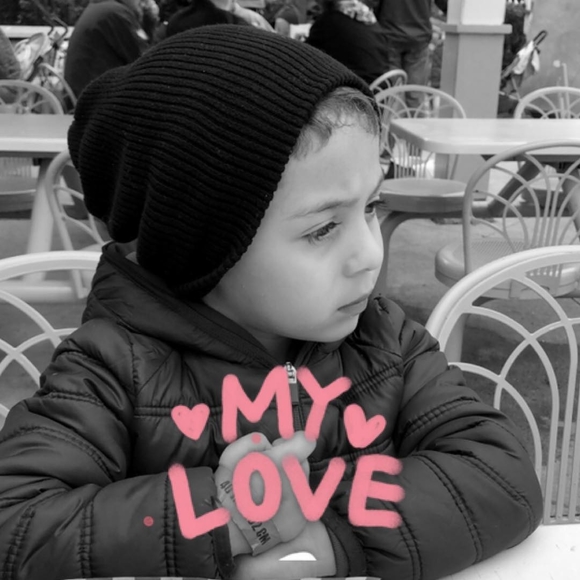 Meet your Posher, Isa - Picture 1 of 1